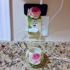 💲SALE💲 Set of Rose Phone Holder and Votive Candle Holder